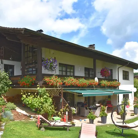 Spacious In With A Balcony Apartman