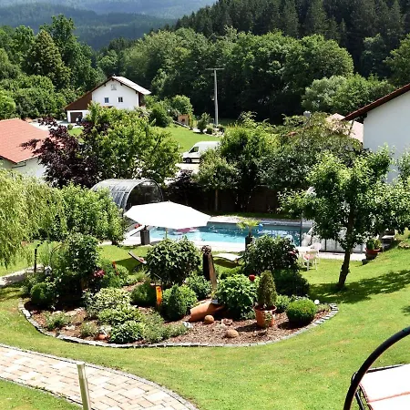Spacious In With A Balcony Apartman